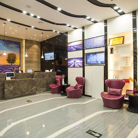 Lavande Hotels Heze Changjiang Road Wanda Plaza Bagian luar foto